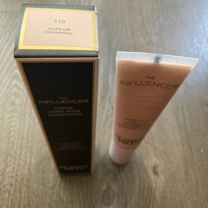 The Influencer Clean, Long Wear Foundation